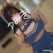 ヒメ日記 2025/12/09 17:20 投稿 つみき 黒い金魚（札幌）