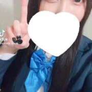 ヒメ日記 2025/09/19 12:27 投稿 えれな 黒い金魚（札幌）