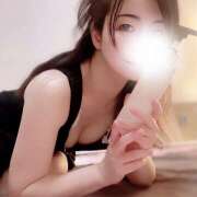 花村ひなた 本日(12/5)出勤しまーす✨ クラリスDAO