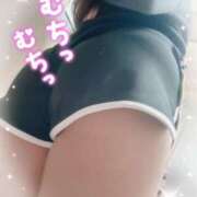 ヒメ日記 2025/04/17 23:55 投稿 かえで 電車ごっこ