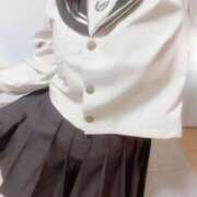 ヒメ日記 2025/10/09 10:30 投稿 さら 電車ごっこ