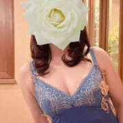 ひびき ひびきです。 逢って30秒で即尺