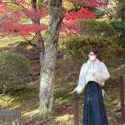 ヒメ日記 2025/11/27 06:25 投稿 ゆり子 翡翠の夢