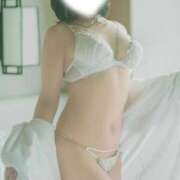 ヒメ日記 2025/01/02 14:46 投稿 成宮ゆあ 華椿