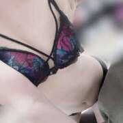 ヒメ日記 2025/04/06 22:47 投稿 しいな　未経験×美乳 ちょこMOCA