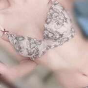 ヒメ日記 2025/04/15 00:37 投稿 しいな　未経験×美乳 ちょこMOCA