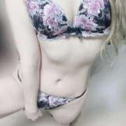 ヒメ日記 2025/04/22 21:27 投稿 しいな　未経験×美乳 ちょこMOCA