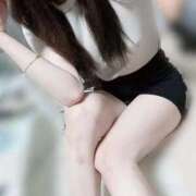 ヒメ日記 2025/10/08 20:37 投稿 しいな　未経験×美乳 ちょこMOCA