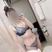 ヒメ日記 2026/04/14 23:17 投稿 しいな　未経験×美乳 ちょこMOCA