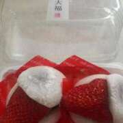 三日月 苺大福 大宮ウィング