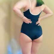 ヒメ日記 2025/08/04 18:22 投稿 ひまり プールサイド