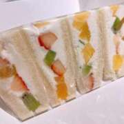 ヒメ日記 2025/10/08 16:11 投稿 まい 虹色メロンパイ 横浜店