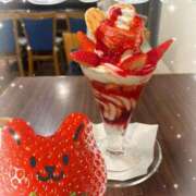 かすみ こんにちは(o^∀^) 完熟ばなな神戸・三宮店