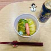 女神ありす 肉こねる時ローシ🫧ンのまぜ方になるのは職業病ですね（╹◡╹） CLUB39（クラブサンキュー）