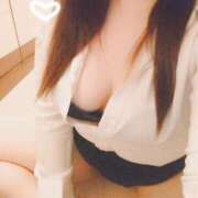 長坂りこ 出勤しました♩ ホワイトハウス(曙町)