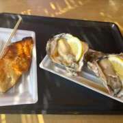 るい 岩牡蠣が！ PLAYBOY（一番町）