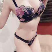 ヒメ日記 2025/01/07 10:01 投稿 りんご アリスカフェ