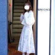 ヒメ日記 2024/12/18 17:07 投稿 あさひ パンチラJK