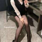 ヒメ日記 2025/10/24 22:16 投稿 藤咲　るみ OLピンクコレクション