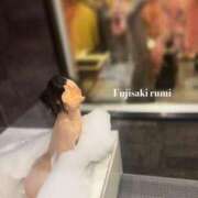 ヒメ日記 2025/11/04 21:03 投稿 藤咲　るみ OLピンクコレクション