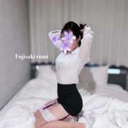 ヒメ日記 2025/11/23 09:03 投稿 藤咲　るみ OLピンクコレクション