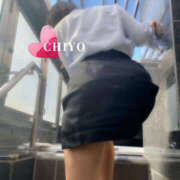 ちよ 目の痙攣( 👁‿👁 ) ゴールドフィンガー