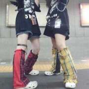 ゆの 嬉しいかぎり♥️ 成田人妻花壇