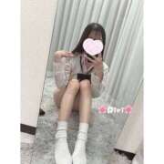 ヒメ日記 2025/11/30 10:56 投稿 花乃　りり 妄想する女学生たち 梅田校