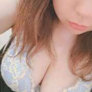 みき 出勤しています 白いぽっちゃりさん
