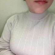 えみ とうちゃく🐰💕 夜這専門発情する奥様たち 谷九店