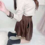 ヒメ日記 2024/12/30 00:13 投稿 来栖　ここあ 妄想する女学生たち 梅田校