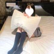 ヒメ日記 2025/09/29 09:36 投稿 来栖　ここあ 妄想する女学生たち 梅田校