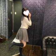 ヒメ日記 2025/12/08 09:46 投稿 来栖　ここあ 妄想する女学生たち 梅田校