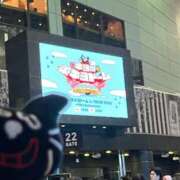 ヒメ日記 2025/11/22 22:18 投稿 しいな 池袋西口でSUGEEE求められる俺のカラダ