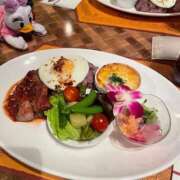 ヒメ日記 2025/12/06 03:27 投稿 くるみ 全裸のいいなり美女OR満員ちかん電車