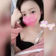 メイ お家のベッドから?おはよー? ラブ&ピース 大宮店