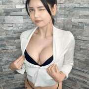 ヒメ日記 2025/10/24 17:41 投稿 りり『ガール』 ディオーネ