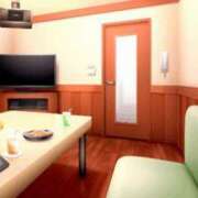 ヒメ日記 2025/10/17 15:19 投稿 小鳥遊 凛（たかなし りん） 湯房すずめ