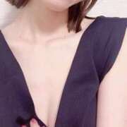 春山 あすな 出勤します♩ SUMIRE