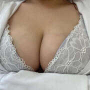 ヒメ日記 2026/04/24 12:44 投稿 そら メガ豚