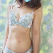 ヒメ日記 2025/12/04 08:00 投稿 すみれ 性腺熟女100％（デリヘル市場）