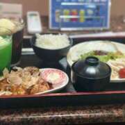 ヒメ日記 2026/04/16 01:25 投稿 ひな 恋のうた