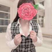 小桜　さりな こんにちは🥨 アムアージュ