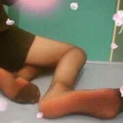 ヒメ日記 2025/11/12 11:22 投稿 まりん パンスト熟女はいやらしい