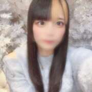 しずく ❄️🎀🤍 ハンドキャンパス新宿