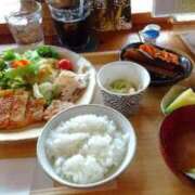 ヒメ日記 2025/10/13 10:02 投稿 林檎 水戸角海老