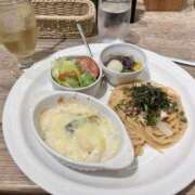 ヒメ日記 2025/06/11 22:50 投稿 まなか もしも素敵な妻が指輪をはずしたら・・・