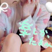 ヒメ日記 2026/04/12 10:56 投稿 てんり プールサイド