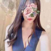 西内　さや 5月最終日𓂃 𓈒𓏸◌ ☀️⋆𓈒 明日から6月だって~早いなあ🍃 CELEB SPA PREMIUM