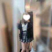 ヒメ日記 2024/12/11 09:57 投稿 える 学校帰りの妹に手コキしてもらった件 谷九